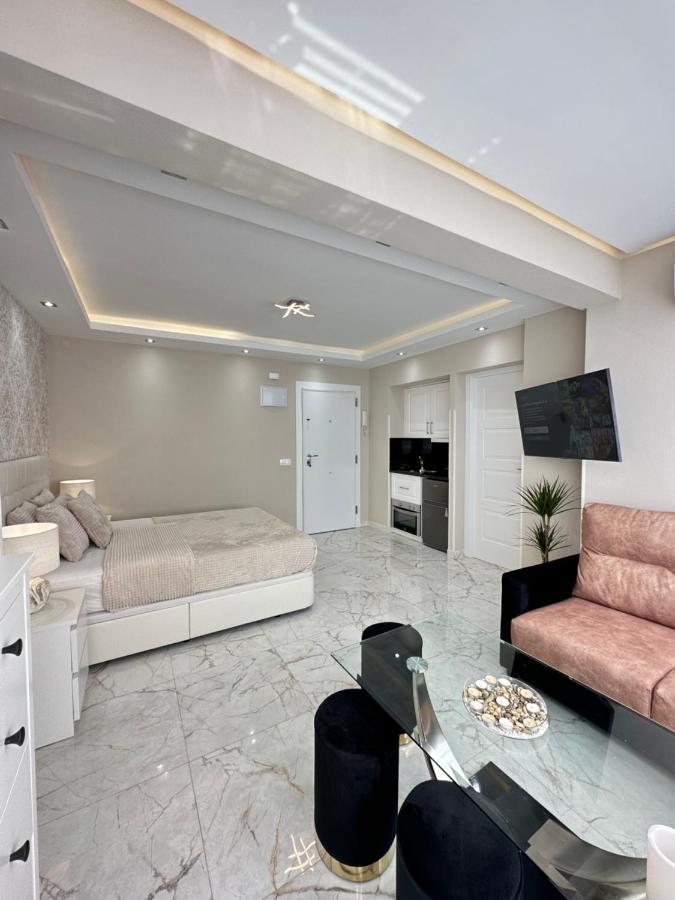 Holiday & Relax - Appartament Center Torremolinos Dış mekan fotoğraf
